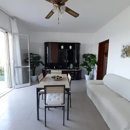 Apartment La Casa Dell'isola *